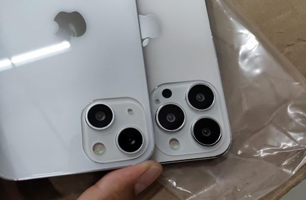曲水苹果手机维修分享iPhone 13‌机模长什么样 