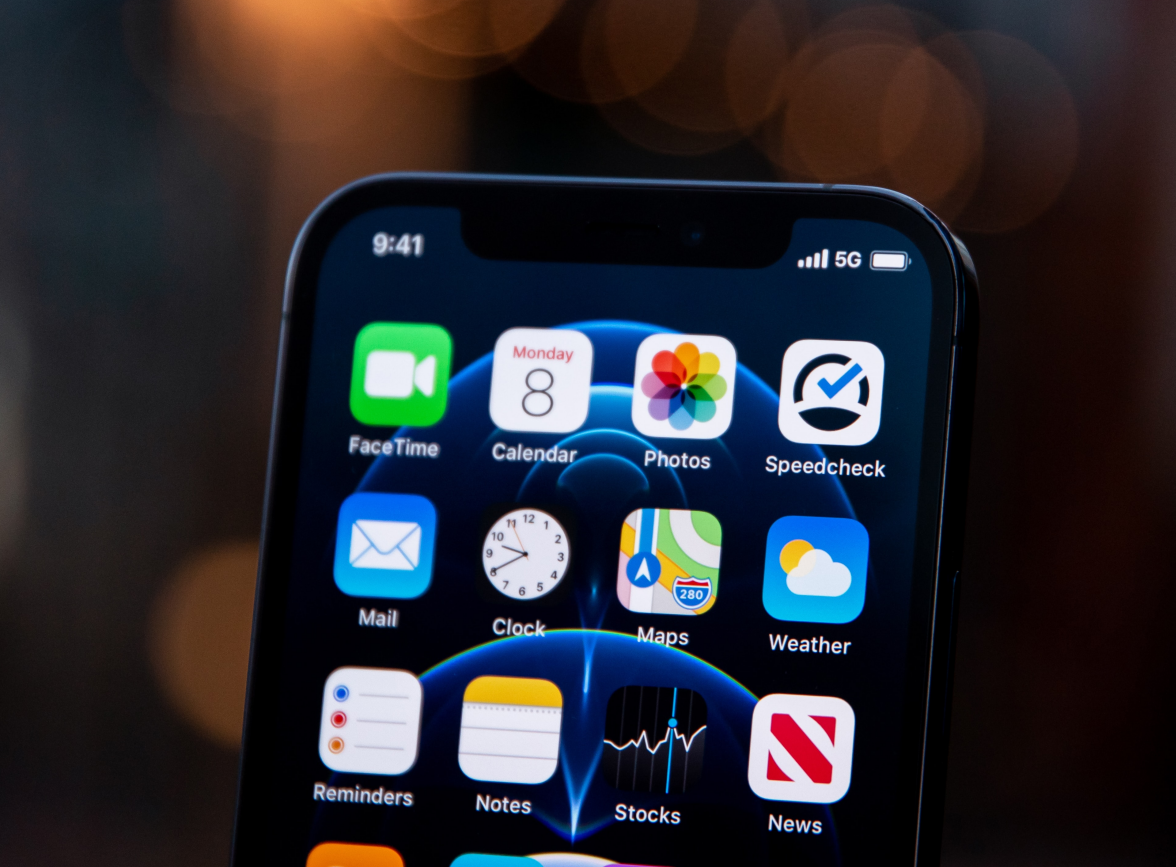 曲水苹果手机维修分享为什么 iPhone 12 在冬季会自动关机 