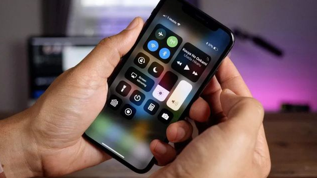 曲水苹果手机维修分享iPhone 12信号差怎么办 